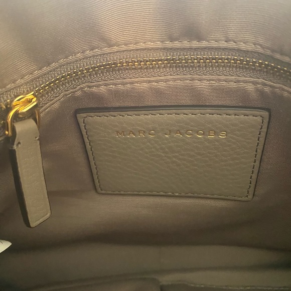 Marc Jacobs Taupe Crossbody - Picture 3 of 8